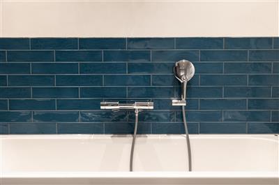 Steenbok Rustic Stripe Turquoise Glossy 7,5x30 - tegel - kopen bij Mr Tegel